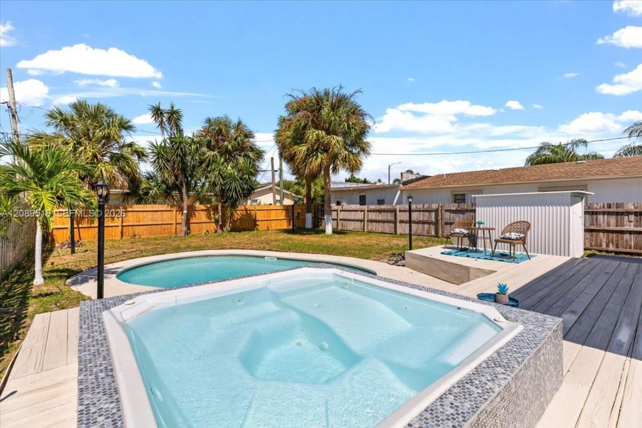 1227 N Ocean Breeze, Lake Worth, FL 33460 Photo