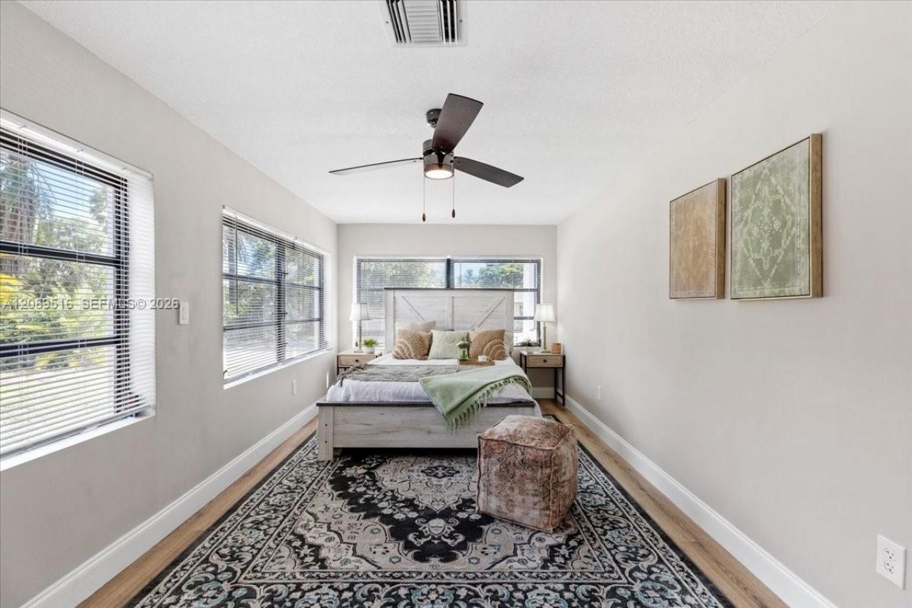 1227 N Ocean Breeze, Lake Worth, FL 33460 Photo