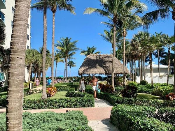 3901 S Ocean Dr, Unit 10W, Hollywood, FL 33019