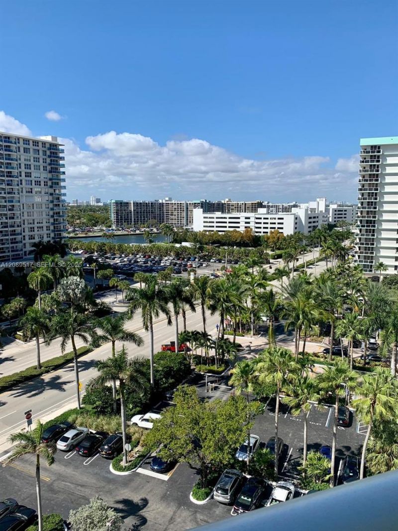 3901 S Ocean Dr, Unit 10W, Hollywood, FL 33019 Photo