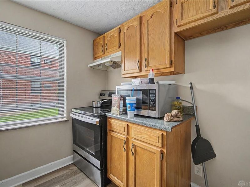 526 Corona Avenue, Kettering, OH 45419 Photo 6