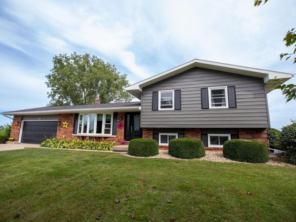 12406 Cedar Road, Bourbon, IN 46504