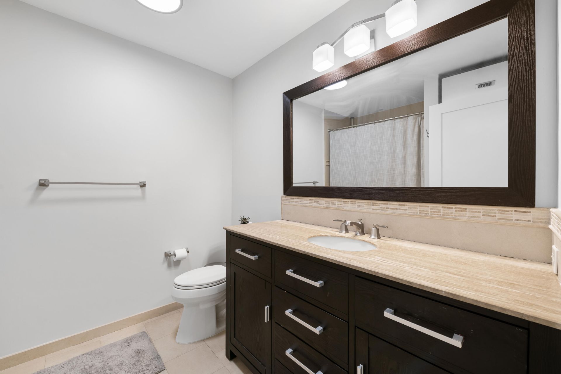 2505 Iroquois Circle, West Palm Beach, FL 33409 Photo