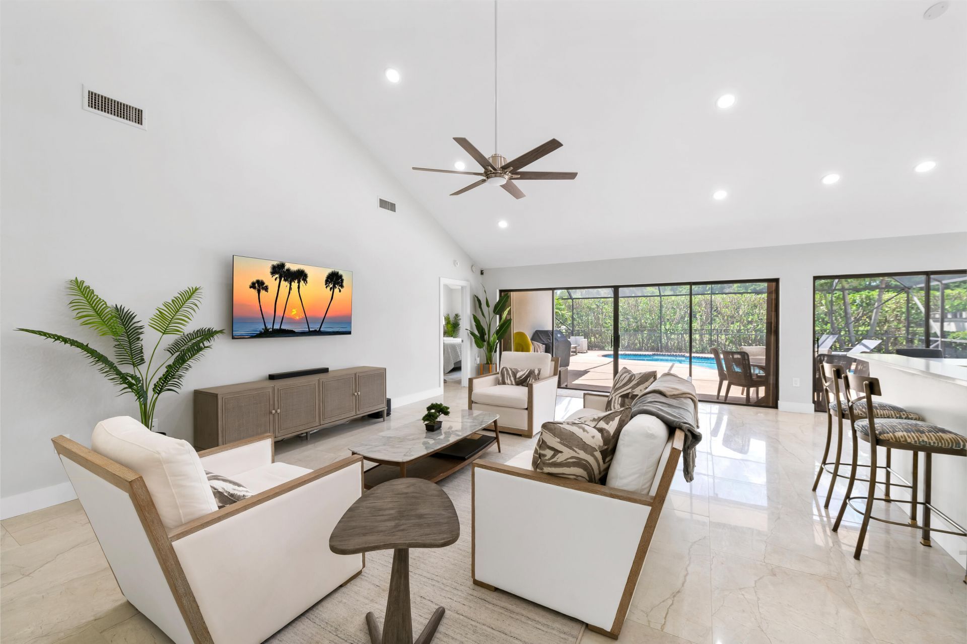 2505 Iroquois Circle, West Palm Beach, FL 33409 Photo