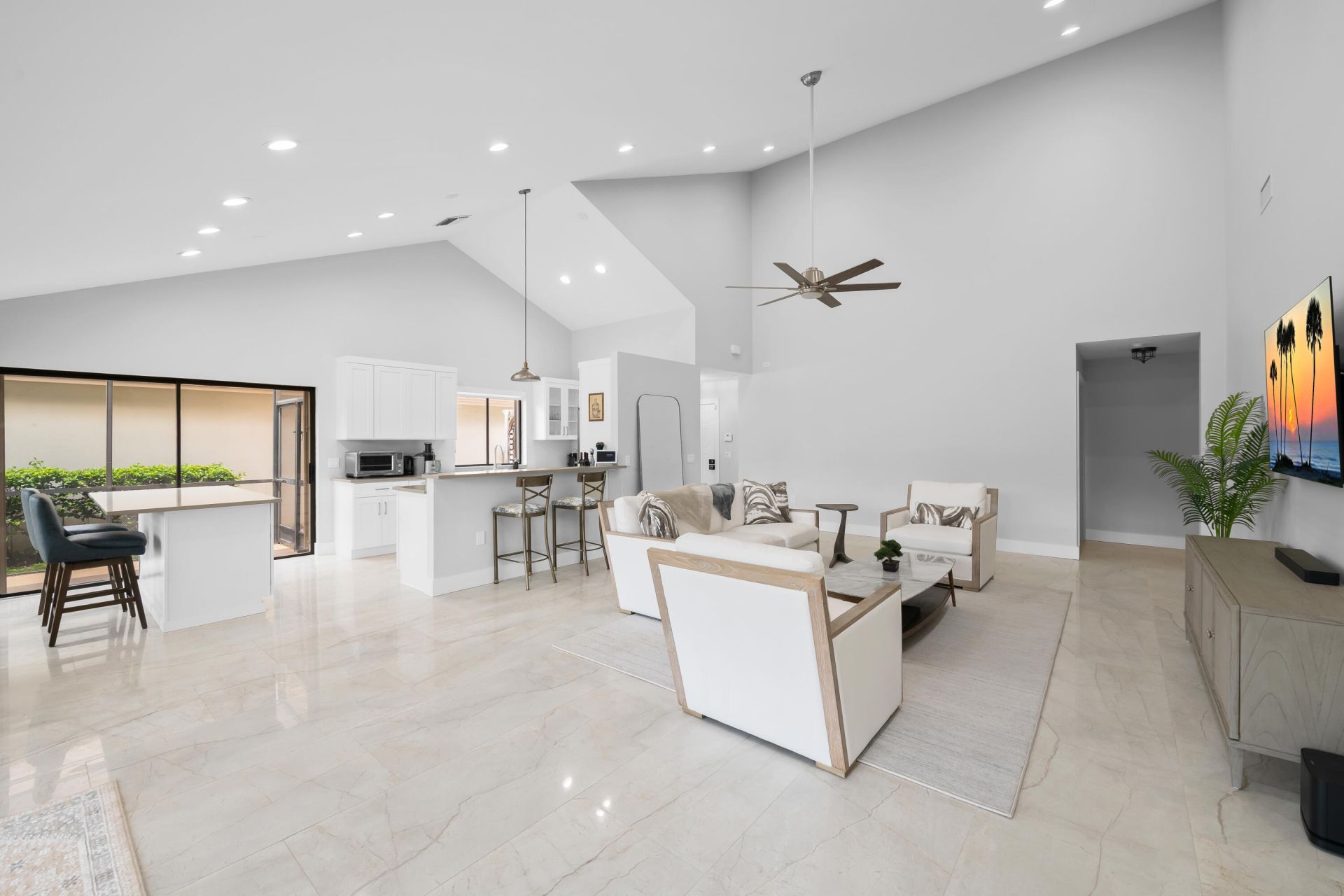 2505 Iroquois Circle, West Palm Beach, FL 33409 Photo