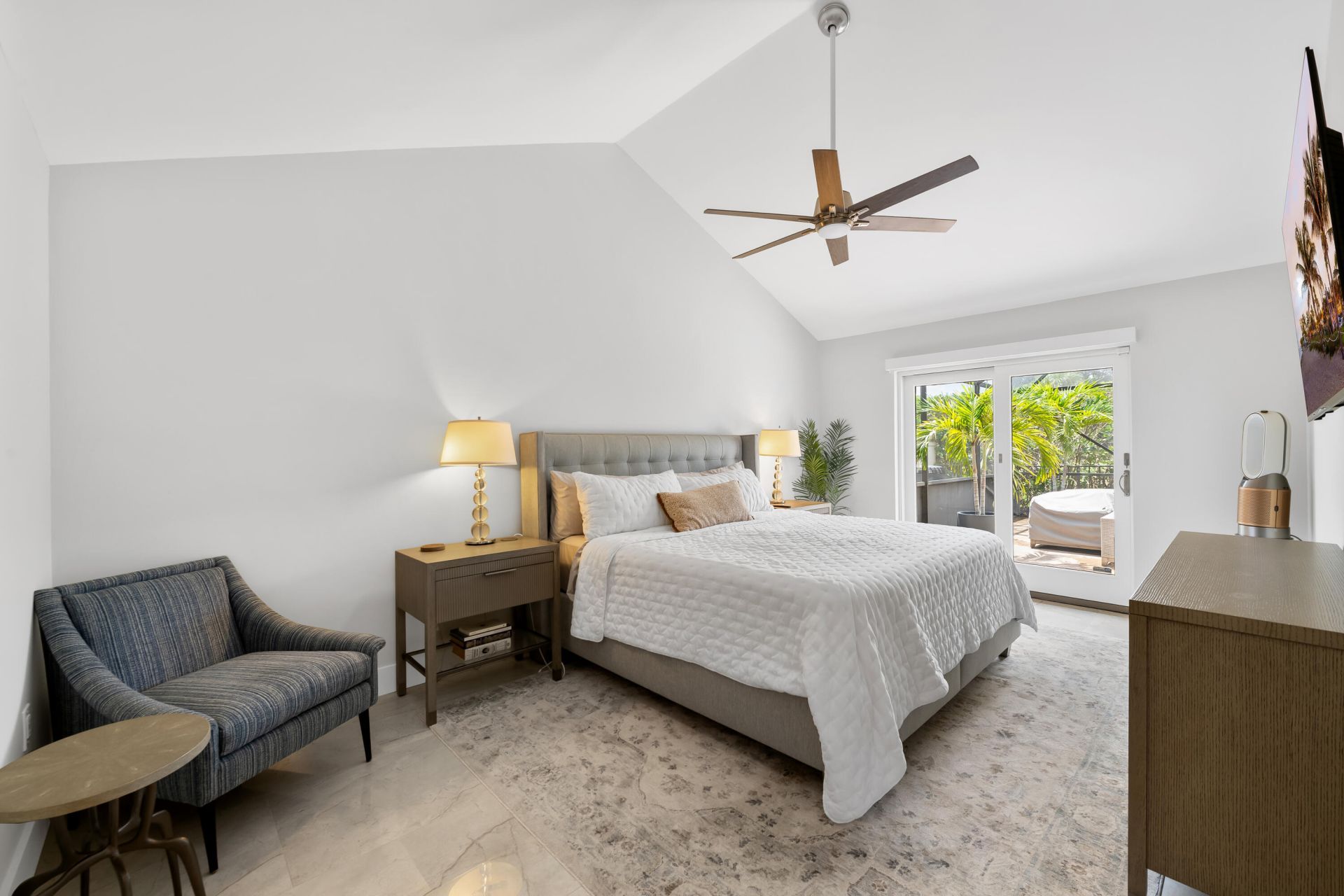 2505 Iroquois Circle, West Palm Beach, FL 33409 Photo