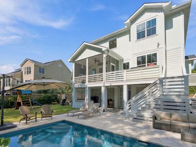 2830 Tradewind Drive, Mount Pleasant, SC 29466