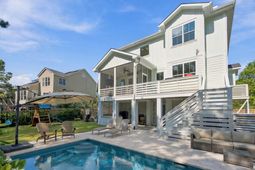 2830 Tradewind Drive photo 4