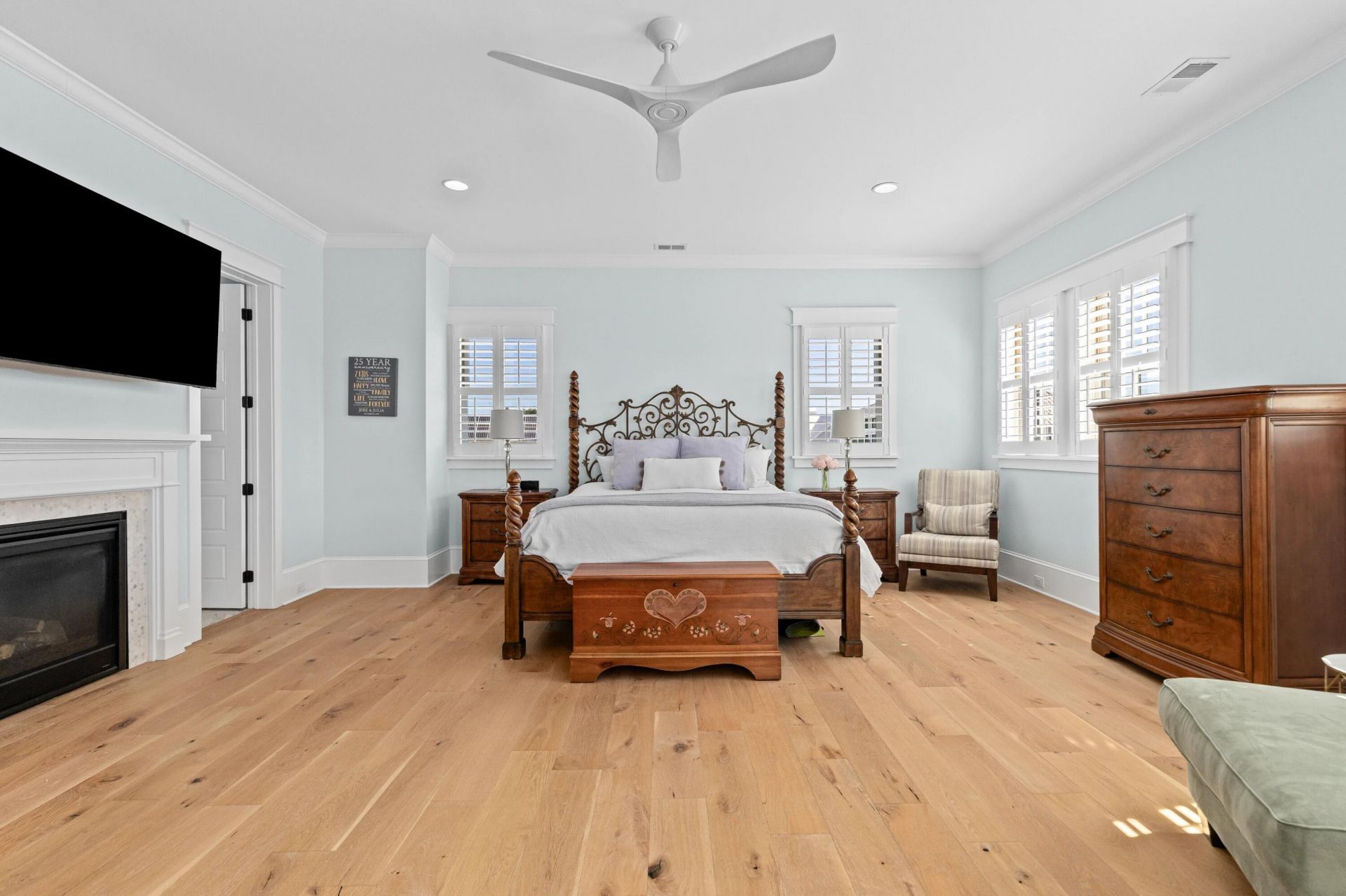 206 Foundry Street Photo 35
