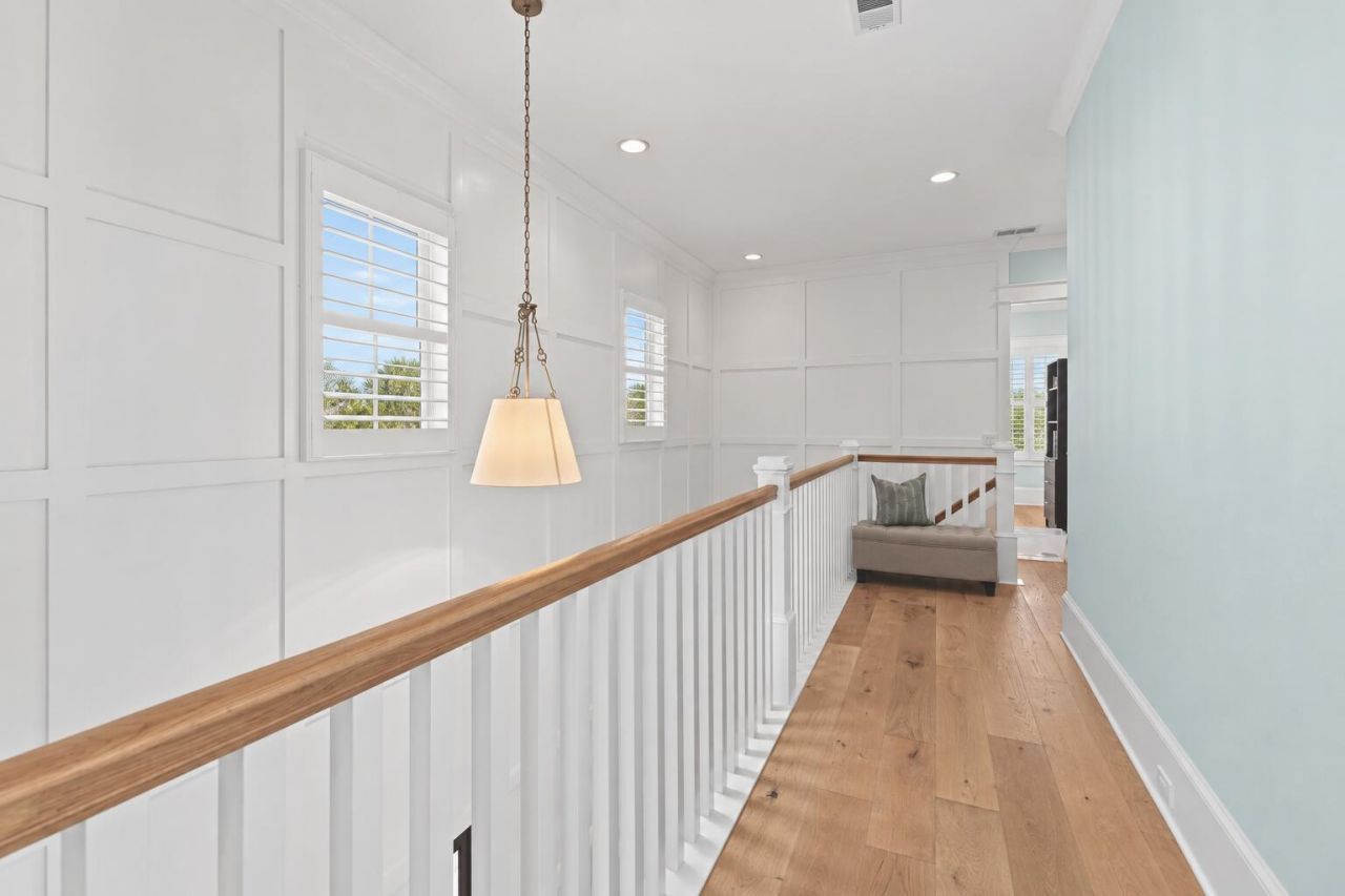 206 Foundry Street Photo 44