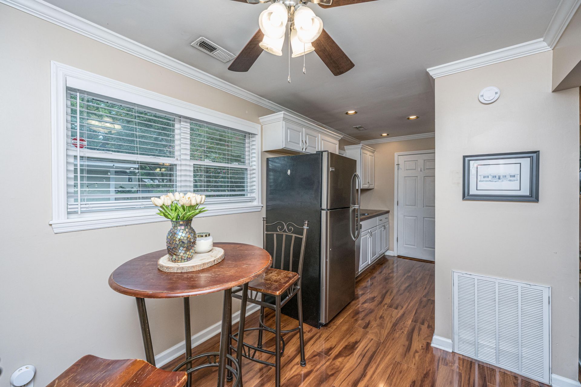 1240 Camellia Road Photo 13
