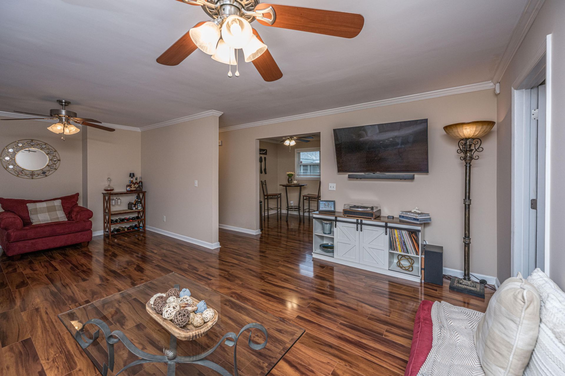 1240 Camellia Road Photo 9