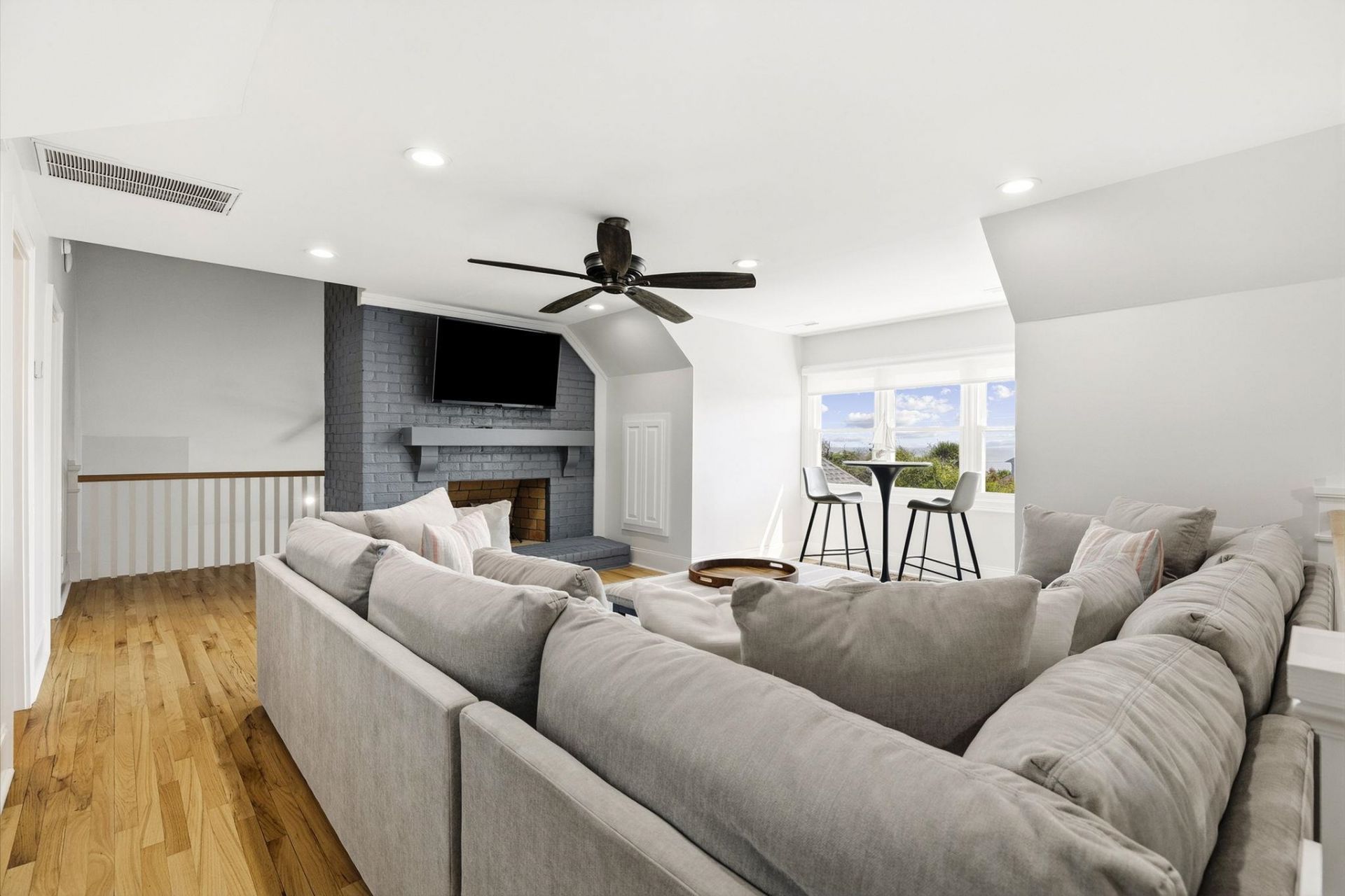 201 80th Ave. N Photo 54