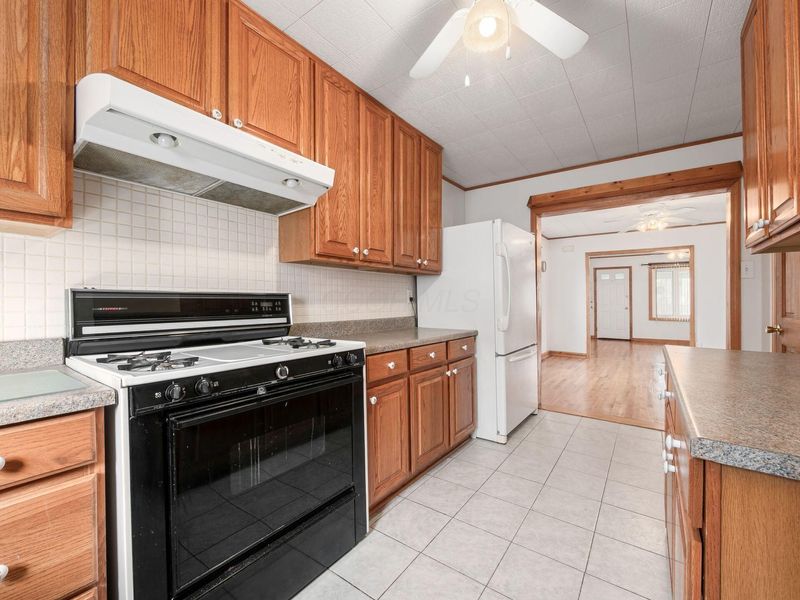 1907 Sale Road, Columbus, OH 43224 Photo 18