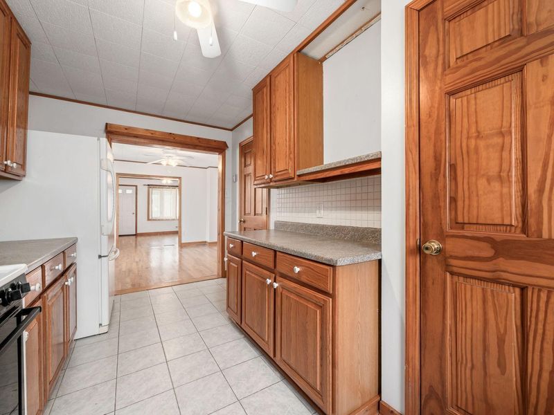 1907 Sale Road, Columbus, OH 43224 Photo 19