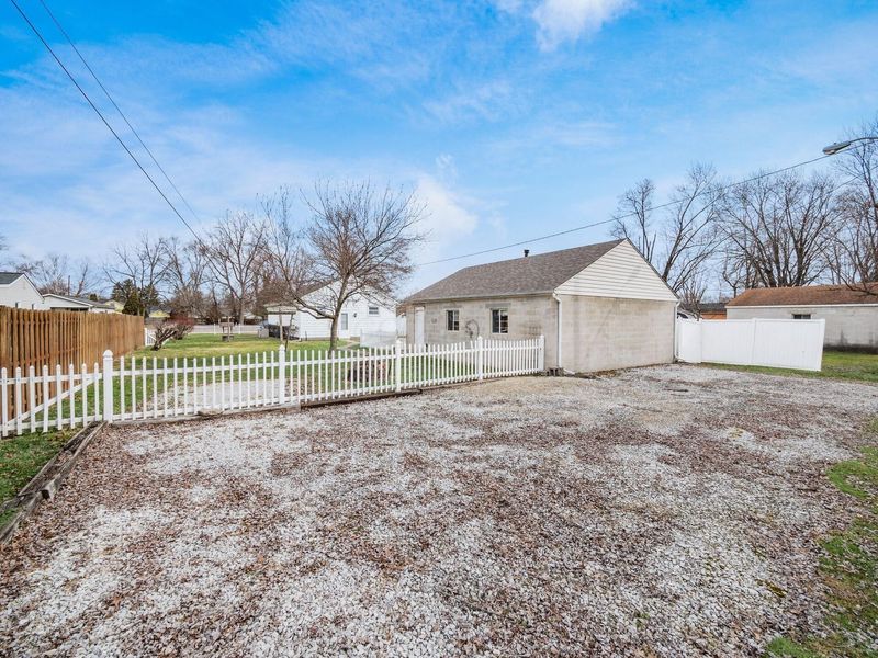 1907 Sale Road, Columbus, OH 43224 Photo 25