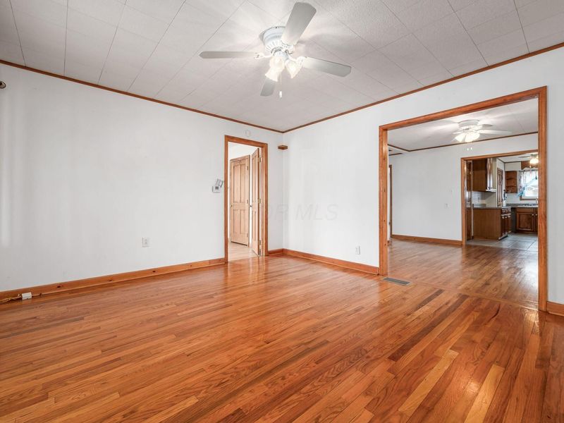 1907 Sale Road, Columbus, OH 43224 Photo 4