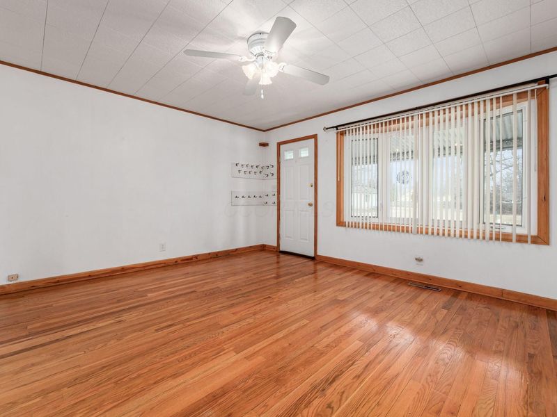 1907 Sale Road, Columbus, OH 43224 Photo 6