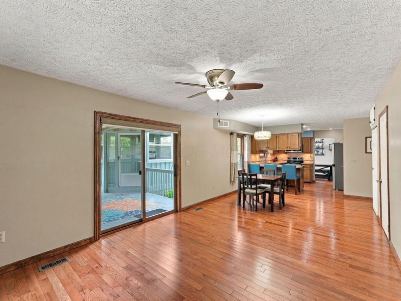 524 Colony Park Drive, Pickerington, OH 43147 Photo 5
