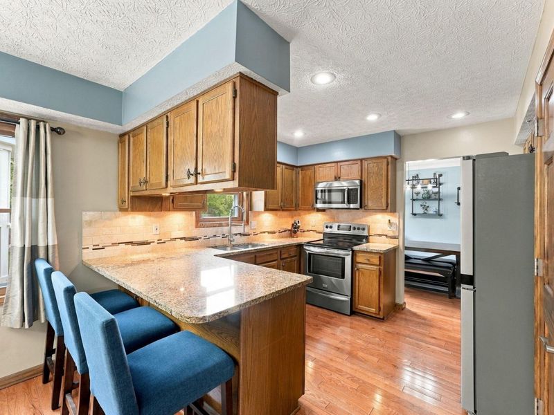 524 Colony Park Drive, Pickerington, OH 43147 Photo 9