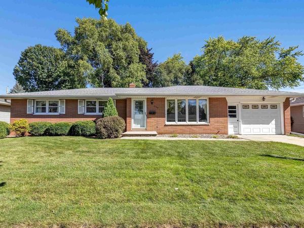 1198 KENWOOD STREET, Green Bay, WI 54304