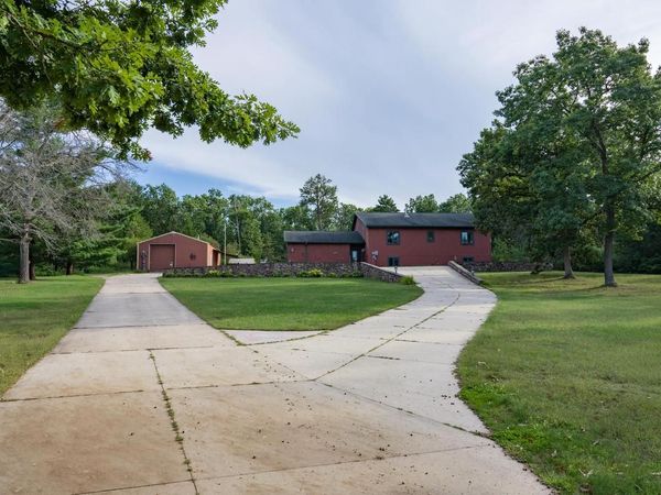 N5839 Woodland Hills Road, New Lisbon, WI 53950