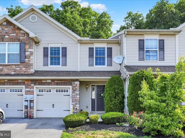705 CARAMIST CIRCLE, SINKING SPRING, PA 19608