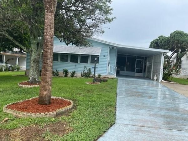 1211 PANAMA PLACE, LADY LAKE, FL 32159