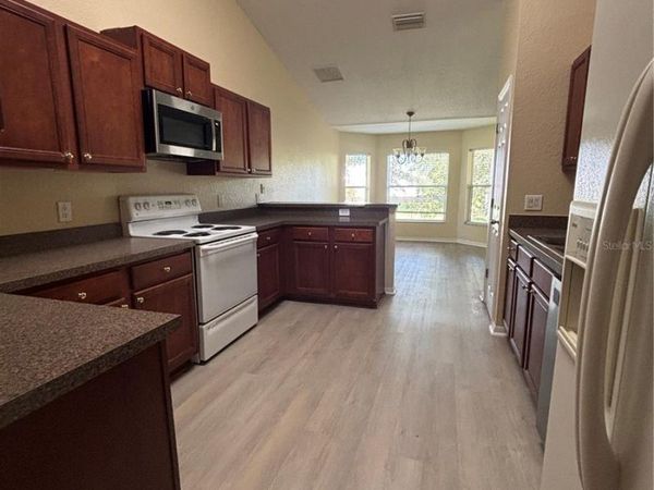 322 MENDOZA STREET, PUNTA GORDA, FL 33983