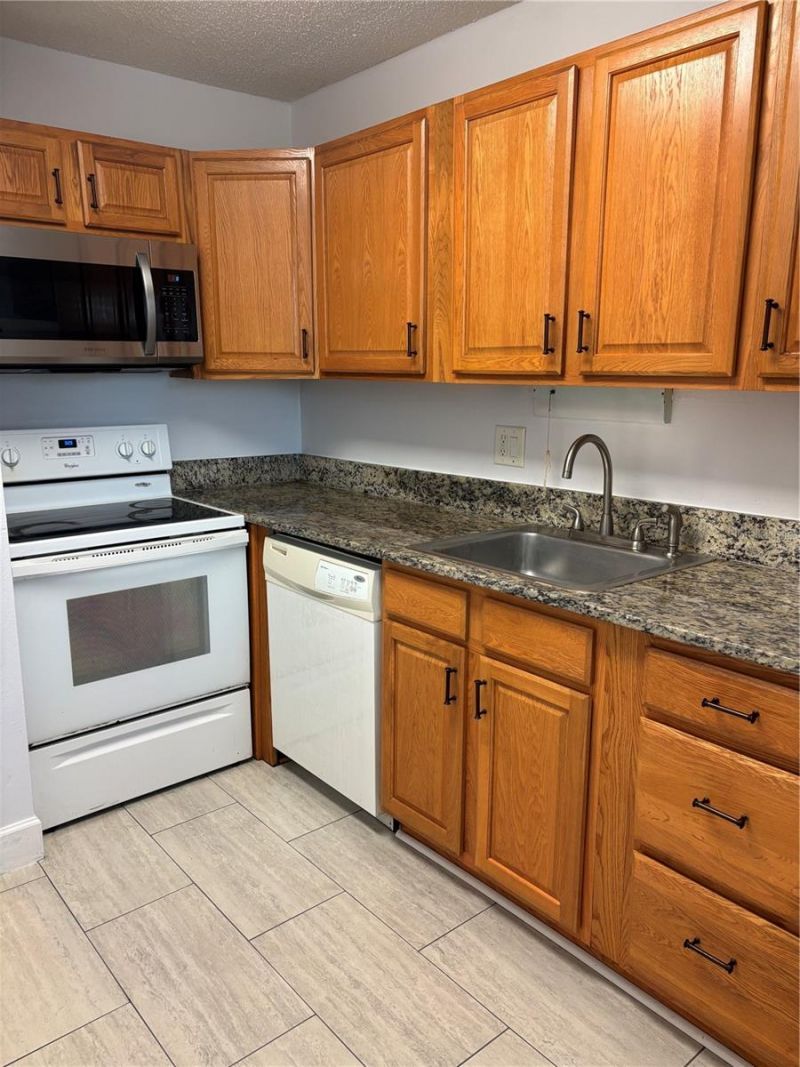 11428 Bay Street Ne, Saint Petersburg, FL 33716 Photo