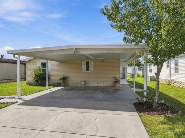 3041 SHORT LEAF STREET , WESLEY CHAPEL, FL 33543