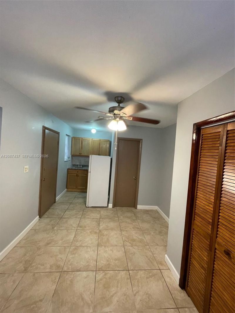 951 SW 9th St, Unit 1, Miami, FL 33130 Photo