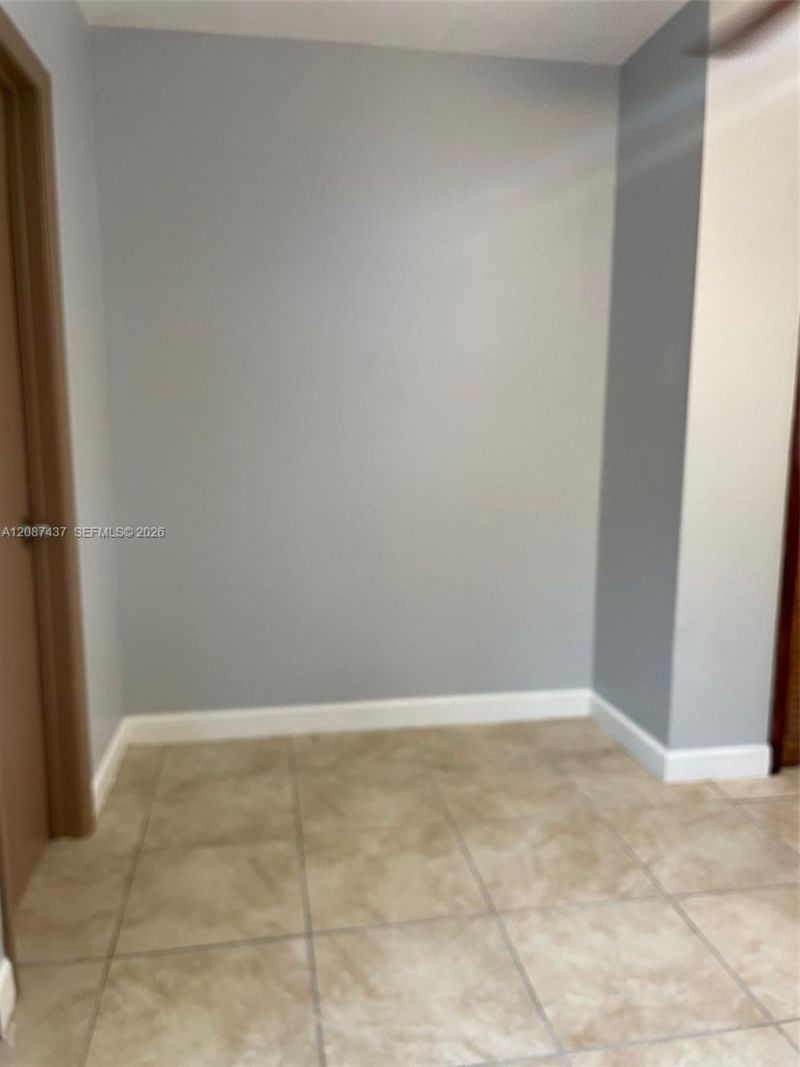 951 SW 9th St, Unit 1, Miami, FL 33130 Photo