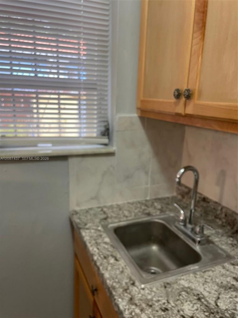 951 SW 9th St, Unit 1, Miami, FL 33130 Photo
