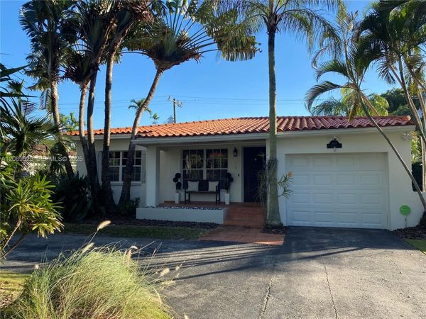 600 Alminar Ave, Unit -, Coral Gables, FL 33146