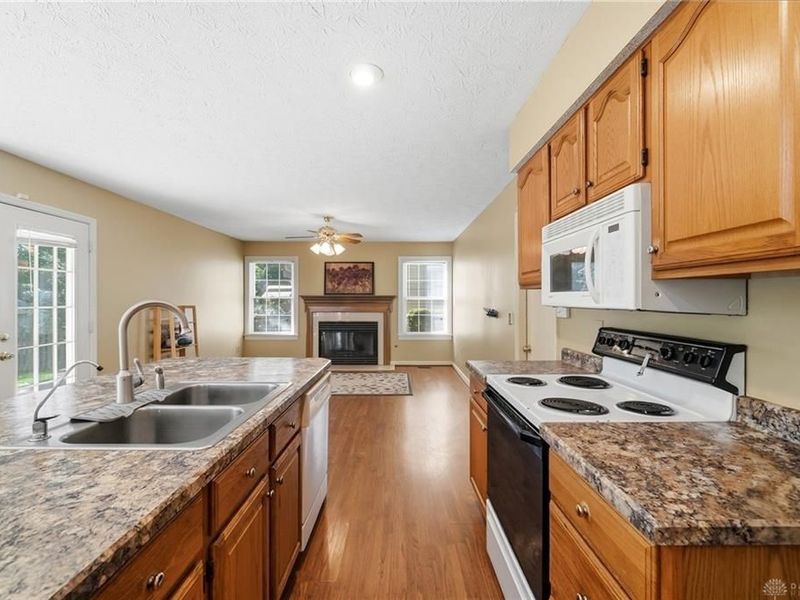 660 Golf View Court, Vandalia, OH 45377 Photo 27