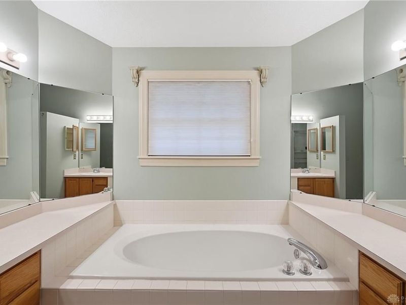 660 Golf View Court, Vandalia, OH 45377 Photo 40