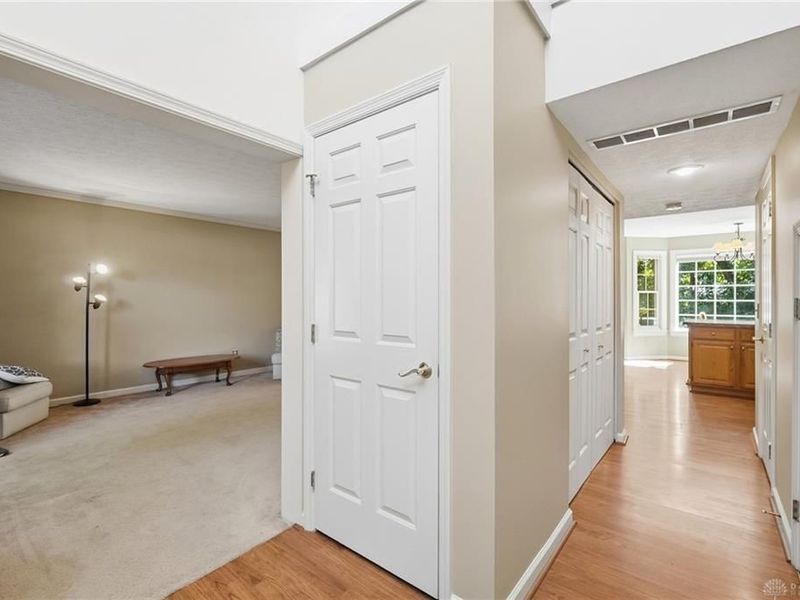 660 Golf View Court, Vandalia, OH 45377 Photo 7