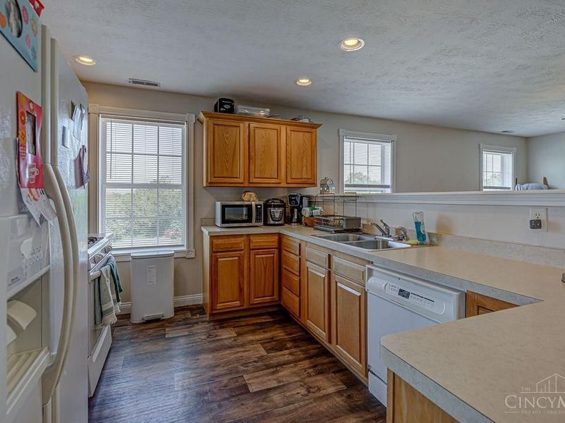 4962 Thomas Road, Wayne Township, OH 45067 Photo 24