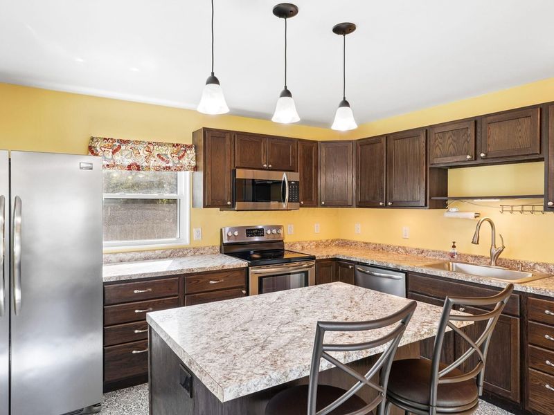 684 Ravenna Circle, Reynoldsburg, OH 43068 Photo 10