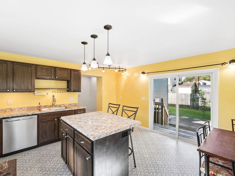 684 Ravenna Circle, Reynoldsburg, OH 43068 Photo 11