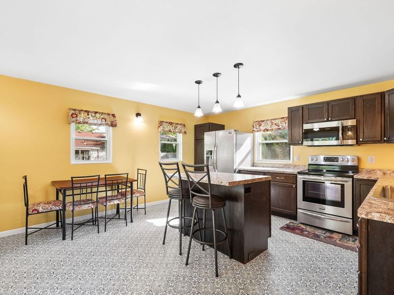 684 Ravenna Circle, Reynoldsburg, OH 43068 Photo 8
