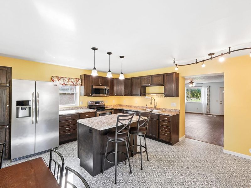 684 Ravenna Circle, Reynoldsburg, OH 43068 Photo 9
