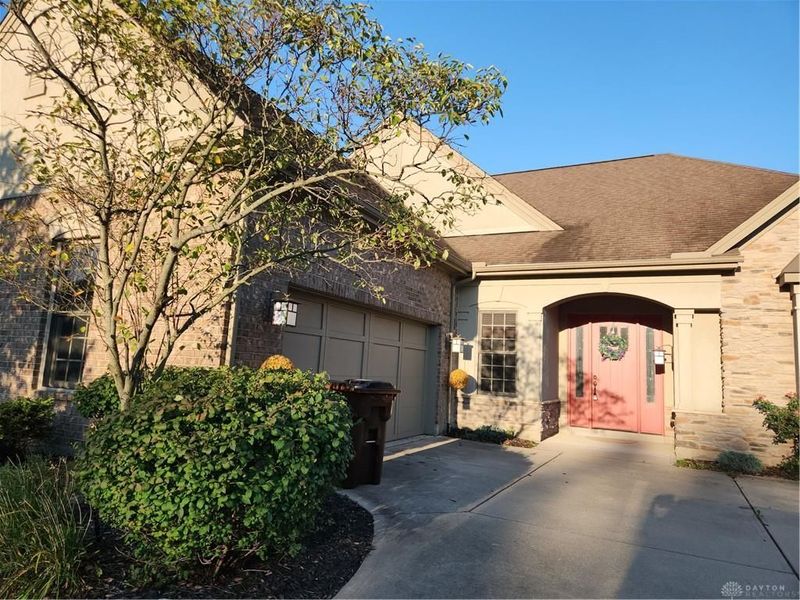 9431 Old Bridge Drive, Washington Township, OH 45458 Photo 2