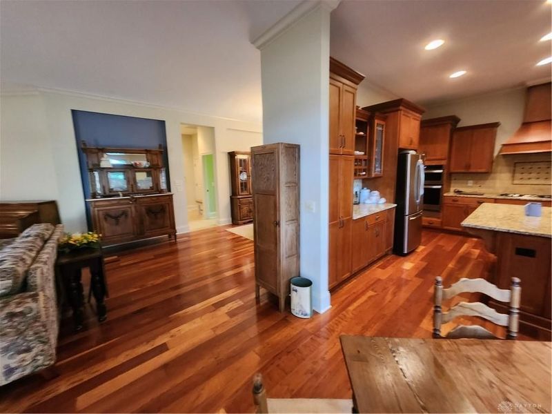 9431 Old Bridge Drive, Washington Township, OH 45458 Photo 4