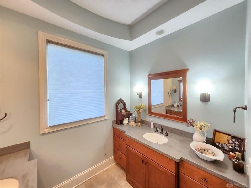 9431 Old Bridge Drive, Washington Township, OH 45458 Photo 9
