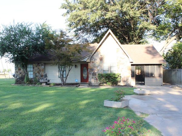 1599 Marjorie Lane, West Memphis, AR 72301