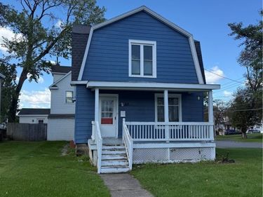 69 Lake Avenue, Auburn, NY 13021