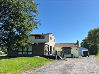 6603 S Transit Road, Lockport, NY 14094