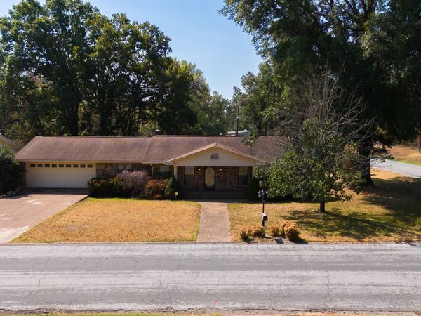 3010 Alice Drive, Batesville, AR 72501
